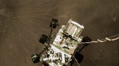 Robotické vozidlo Perseverance absolvovalo prvú jazdu na Marse