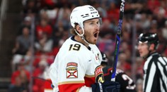 VIDEO: Druhý mečbal už využili. Florida je tretíkrát v rade vo finále play-off NHL