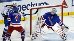 VIDEO: Rangers proti Coloradu siahali na výhru. Potom však svoju genialitu predviedol MacKinnon