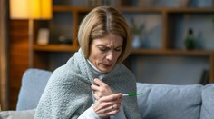 V Rusku sa šíri nový neznámy vírus. Ľudia majú vysoké horúčky a vykašliavajú krv