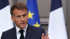 Francúzsko sa stalo cieľom hybridných útokov Ruska. Macron nariadil vláde pripraviť plán ochrany