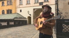 Samoukovi sa splnil sen a stal sa spevákom. Pre pandémiu musel dočasne zmeniť profesiu