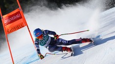 Shiffrinová získala veľký glóbus, Goggiová má malý za zjazd