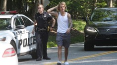 Justin Bieber v problémoch. Zasahovala polícia