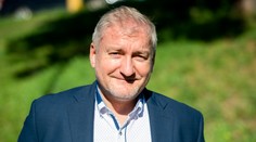 NAKA obvinila šéfa Tiposu, ktorého vybral Heger. Premiér tvrdí, že ho nemôže odvolať