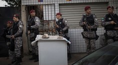 Brazílska armáda zneškodnila výbuchom ďalšiu podozrivú tašku