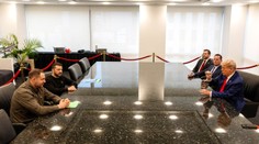 Trumpove plány s Ukrajinou: Mier s Ruskom majú zabezpečiť vojaci z regiónu, do ktorého patrí aj Slovensko