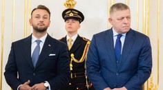 Po Kmecovi môžu padnúť aj ďalší, Hlas odkázal premiérovi, že nenechá zo seba robiť handru