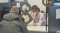 Koronavírus ovplyvňuje aj bežný život. Nahliadli sme medzi úradníkov