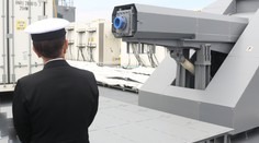 Najmodernejšie námorné delo na svete má vystrašiť KĽDR a Čínu. Zakladá sa na nezvyčajnej technológii