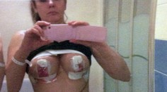 Manžel jej povedal, že má hruď ako chlap. Hlúpa poznámka ju stála 13 rokov trápenia