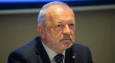 Štátny tajomník Husár ostro skritizoval Slovákov, ktorí budú pôsobiť v KHL: Ste bezcitní ignoranti