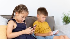 Zákaz sociálnych sietí pre deti mladšie ako 16 rokov: Je to priekopnícky zákon, no doteraz to bolo fiasko, hovorí expert