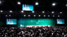 Klimatická konferencia v Dubaji: Padla dohoda o odklone od fosílnych palív