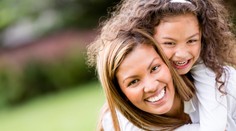 Rebríček krajín, kde sa majú matky najlepšie a najhoršie