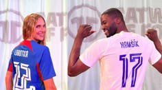 Slováci ukázali súpravy, v ktorých budú hrať na EURO 2024. Najväčšou zmenou prešiel modrý dres