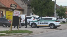 Dráma v Diakovciach. Traja ozbrojení muži zviazali majiteľov reštaurácie, ukradli šperky i peniaze