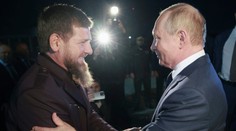 Putin prvýkrát od roku 2011 navštívil Čečensko. Na letisku ho vítal Kadyrov