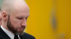 Nórsky terorista Anders Breivik si zmenil meno