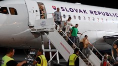 Cestujúci majú v prípade zrušeného letu alebo meškania nárok na odškodné: V týchto prípadoch