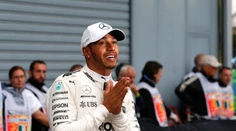 Hamilton ovládol kvalifikáciu VC Talianska a prekonal legendárneho Schumachera