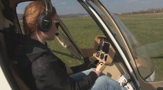 Jej otec zahynul pri páde vrtuľníka. Rozhodnutie 18-ročnej Rachel si zaslúži rešpekt