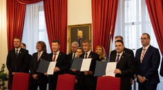 Nová česká vláda na obzore: ANO, SPD a Motoristi podpísali koaličnú zmluvu