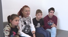 Prišli o mamu, domov a takmer aj o nádej. Pred Vianocami dostali dar, ktorý zmenil ich život