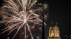 Úmrtia, požiare aj výtržníctvo. Státisíce ľudí vo svete vítalo rok 2026, niekde boli oslavy búrlivé