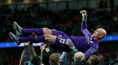 Manchester City v rozstrele zdolal Liverpool a vyhral  Ligový pohár