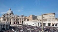 Vatikán vylúčil z rehole pedofilného kapucína, zneužiť mal desiatky detí