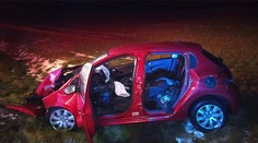 Tragická nehoda deň pred Vianocami. V Beniciach vpálil muž s autom do stĺpa, silný náraz neprežil