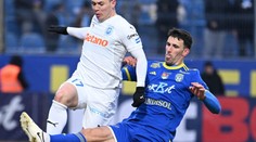 VIDEO: Babrák víkendu. Slovenský obranca si strelil kuriózny vlastný gól a rozhodol o výhre súpera