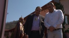 Rómsky kráľ Róbert Botoš má netradičnú sochu