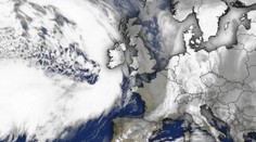 Na Európu sa valí „meteorologická bomba“. Búrku Éowyn sprevádza extrémny vietor, môžu sa vyskytnúť aj tornáda