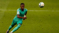 Vinícius Júnior bol terčom rasistickej narážky. Podporu mu vyjadrilo viacero slávnych krajanov