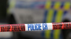 Na vlakovej stanici v Olomouci našli telo mladíka. Zrejme sa polial horľavinou a zapálil