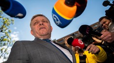 Fico je presvedčený, že vláda nepadne. Boja sa žalôb a súdnych sporov, ktorým budú čeliť, tvrdí