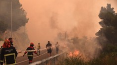 Rozsiahly požiar pri chorvátskom pobreží. Evakuovali obyvateľov aj turistov