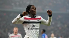 Európska liga: Manchester United a Bilbao si zabezpečili priamy postup. Remízu Slavie zariadil Schranz