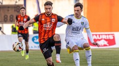 VIDEO: Duel pod Čebraťom odštartovala červená karta. Potom ho ozdobil ukážkový volej Madleňáka