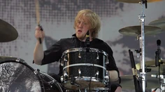 Bývalého bubeníka populárnej rockovej kapely našli mŕtveho v pokročilej fáze rozkladu
