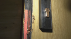 Za pár minút zlodeji vykradli tri byty v jednej bytovke