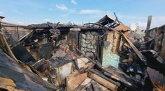 Požiar v osade pod Tatrami pripravil mnohé rodiny s deťmi o strechu nad hlavou