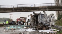 Nehoda pri Brne na šesť hodín zablokovala diaľnicu do Bratislavy