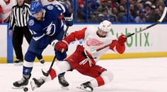 Černák asistoval, Halák si pravdepodobne zranil ruku