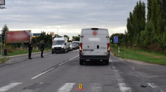 Do nič netušiacej chodkyne vrazila na priechode v Nitre dodávka. Je vážne zranená