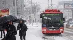 Do Bratislavy prichádza prvé väčšie sneženie! SHMÚ už vydal aj výstrahu