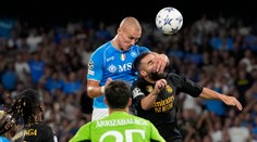 ZOSTRIH: Lobotkovci zviedli skvelú bitku s Realom. Biely balet napokon v Neapole vystrieľal tri body