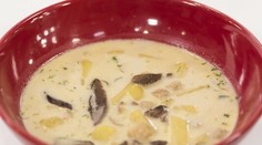 Kukuričný quiche so špargľou a kozím syrom